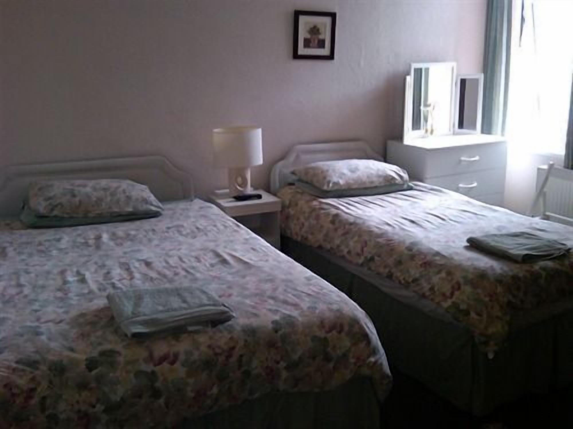 Abbey Lodge Guest House سوثامبتون المظهر الخارجي الصورة